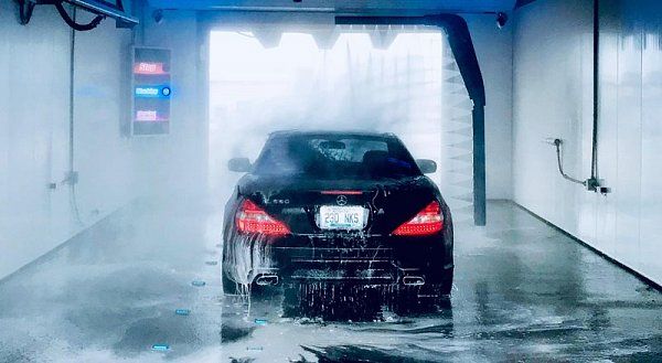 Ворота для автомойки: как выбрать и не прогадать